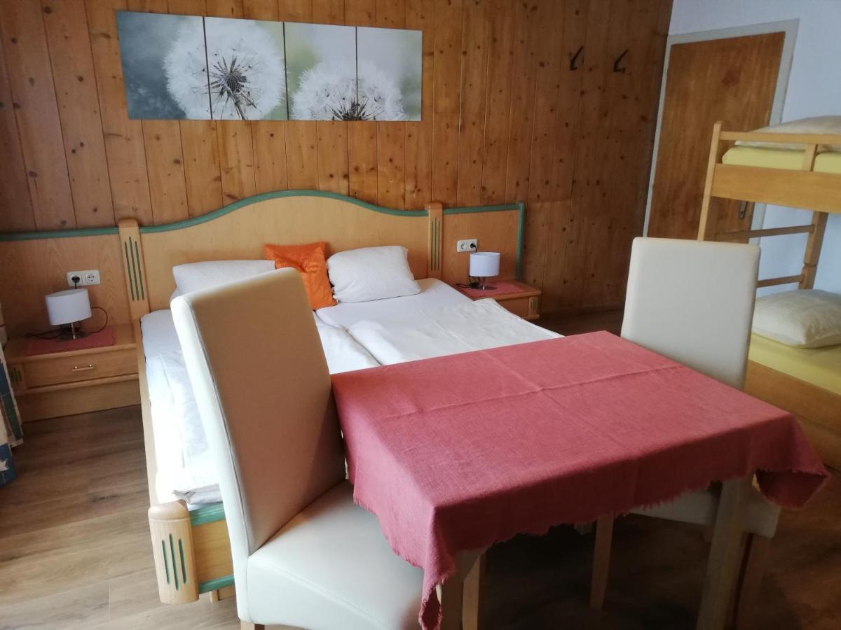 Отель Haus Seppi Нойкирхен-ам-Гросфенедигер Экстерьер фото